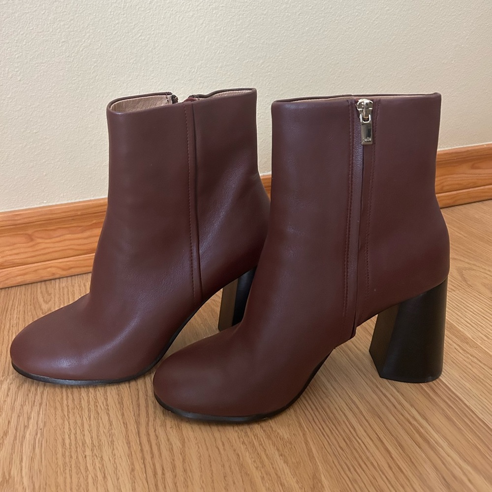 Joie Ankle Booties